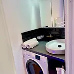 En Duplex Proche Gare D'amiens 阿棉